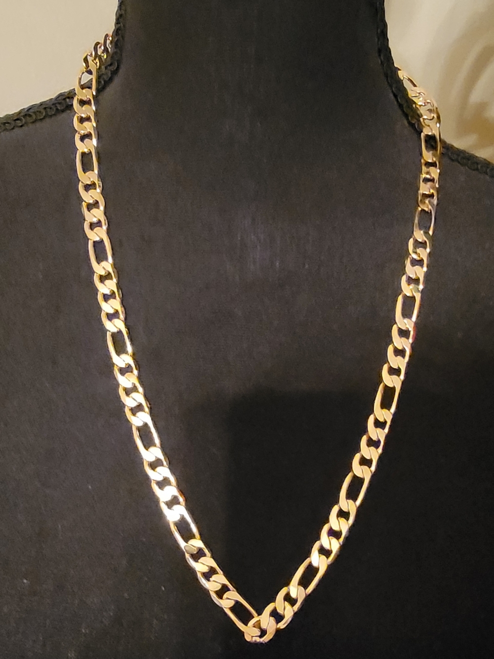Gold Filled Figaro Chain Necklace.